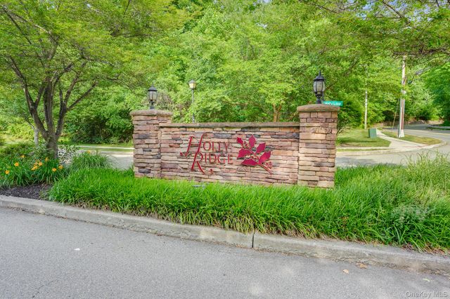 4003 Ridgecrest Drive, Wappingers Falls, NY 12590