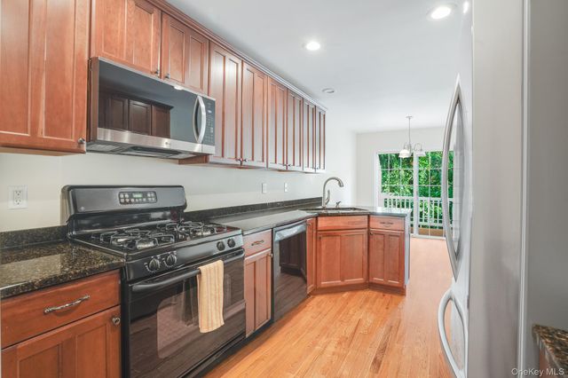 4003 Ridgecrest Drive, Wappingers Falls, NY 12590