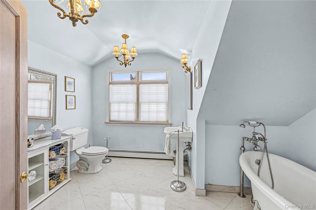 64 Smith Street, Greenlawn, NY 11740