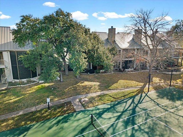 176 World Of Tennis SQ, Lakeway, TX 78734