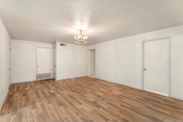 601 N 38TH Street, Corsicana, TX 75110