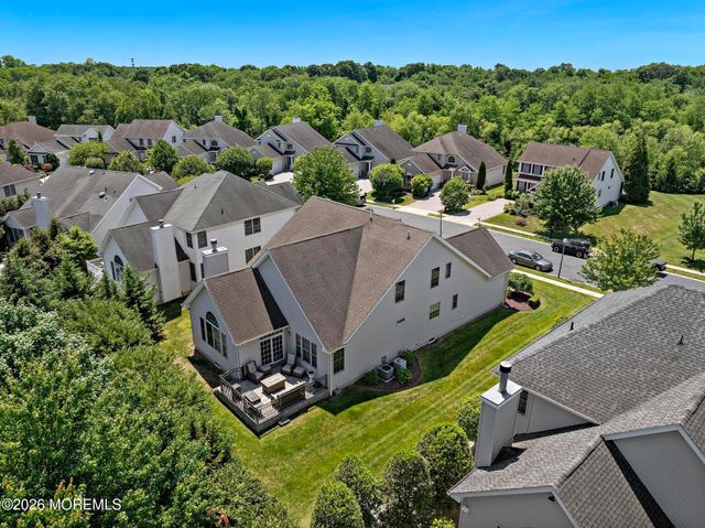87 E Parsonage Way, Manalapan, NJ 07726