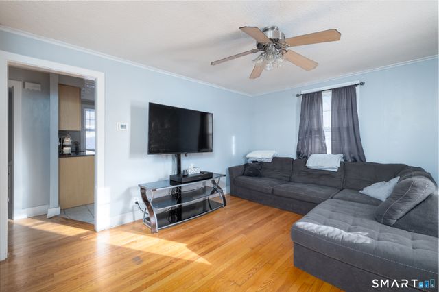 51 Rockridge Road, Waterbury, CT 06705