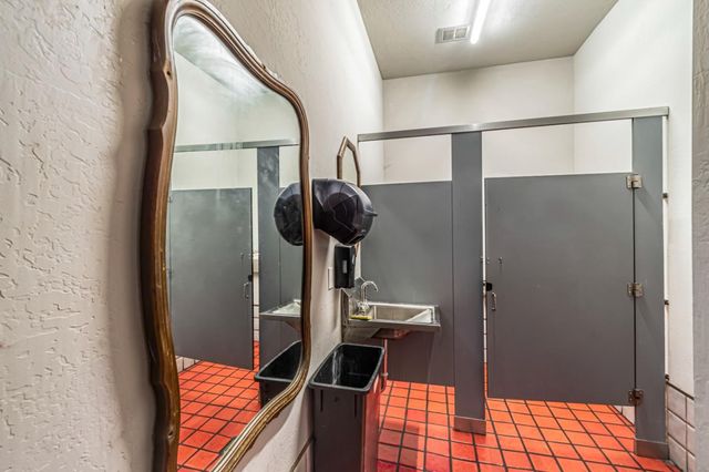 5740 Mission Street, San Francisco, CA 94112