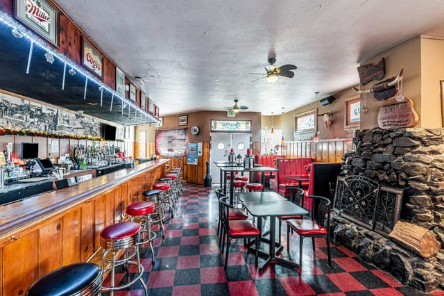 5740 Mission Street, San Francisco, CA 94112