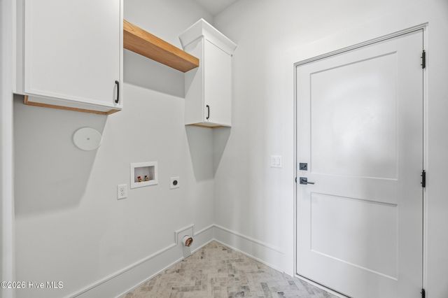 633 Waterstone Drive, Wilmington, NC 28411