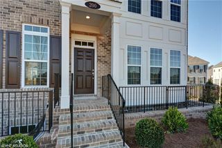 200 Braeden Way, Alpharetta, GA 30009