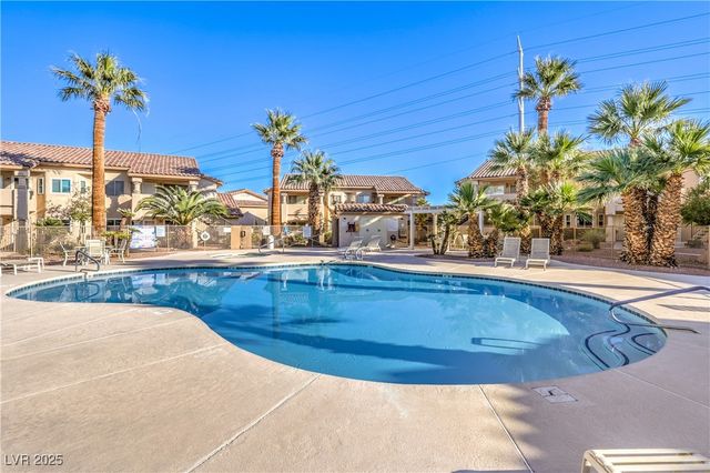 1009 Sulphur Springs Lane 102, Las Vegas, NV 89128