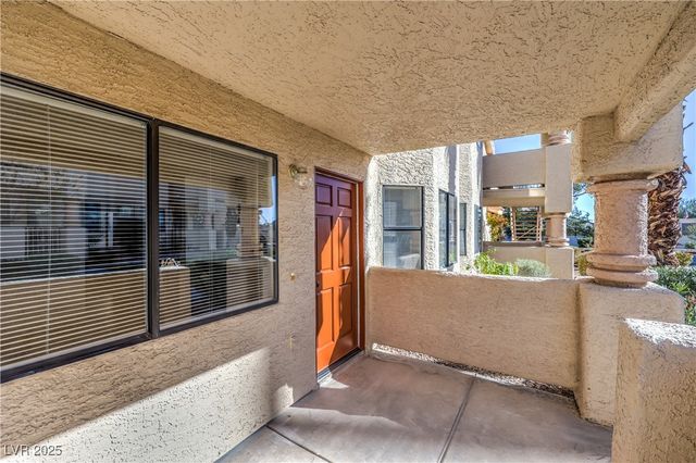 1009 Sulphur Springs Lane 102, Las Vegas, NV 89128