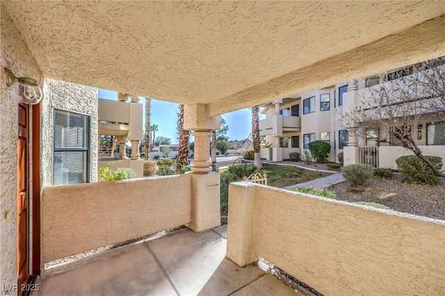 1009 Sulphur Springs Lane 102, Las Vegas, NV 89128