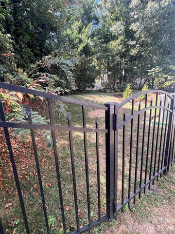 3904 Hermes Lane, Waxhaw, NC 28173