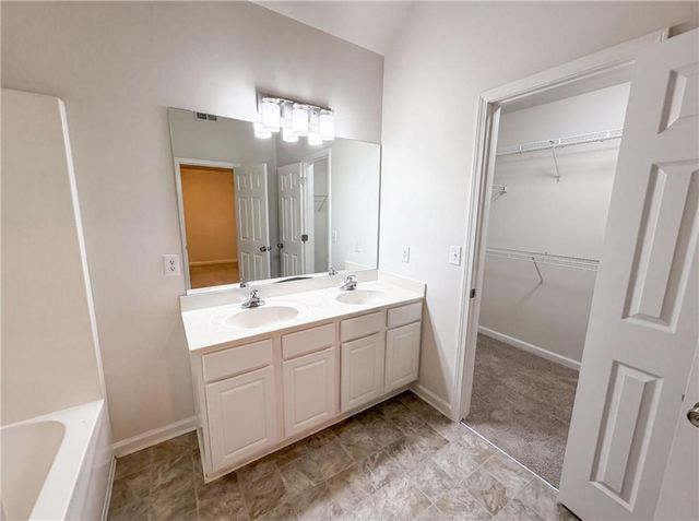 325 Spring Lake Court, Athens, GA 30605