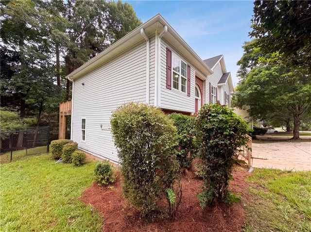 325 Spring Lake Court, Athens, GA 30605
