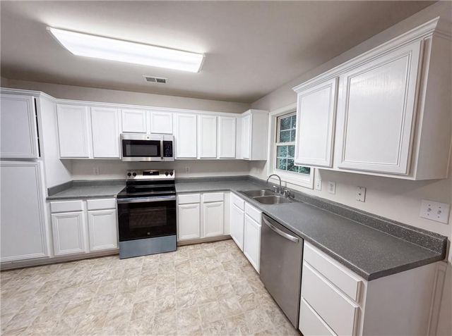 325 Spring Lake Court, Athens, GA 30605