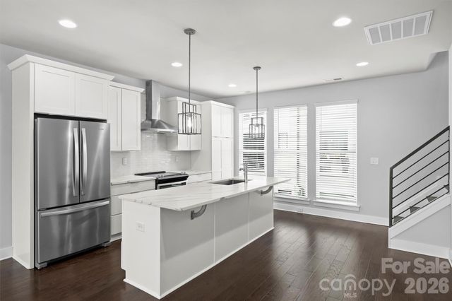 1555 Duckworth Avenue, Charlotte, NC 28208