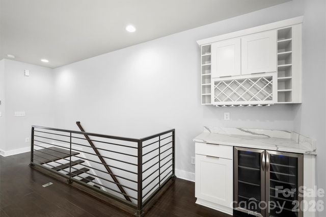 1555 Duckworth Avenue, Charlotte, NC 28208