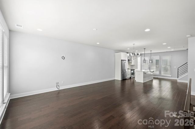 1555 Duckworth Avenue, Charlotte, NC 28208