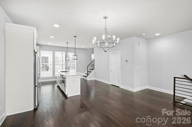 1555 Duckworth Avenue, Charlotte, NC 28208