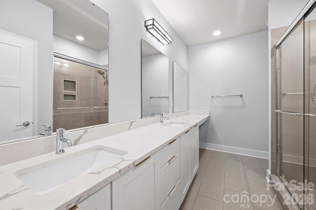 1555 Duckworth Avenue, Charlotte, NC 28208