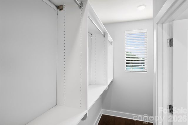 1555 Duckworth Avenue, Charlotte, NC 28208