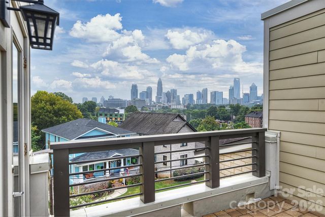 1555 Duckworth Avenue, Charlotte, NC 28208