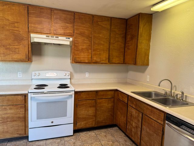 9260 Butte Falls Highway, Eagle Point, OR 97524