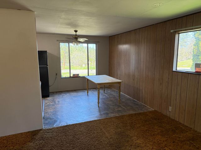 9260 Butte Falls Highway, Eagle Point, OR 97524