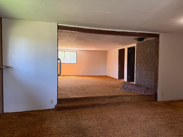 9260 Butte Falls Highway, Eagle Point, OR 97524