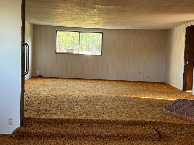 9260 Butte Falls Highway, Eagle Point, OR 97524