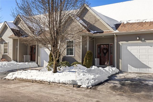 315 Old River Road 3, Lincoln, RI 02838