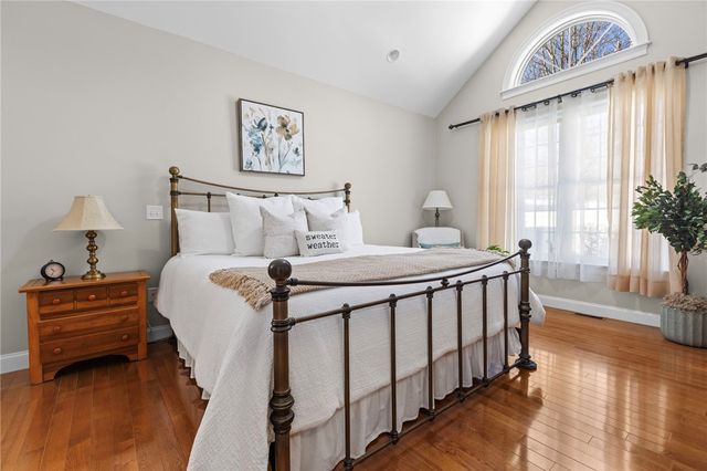 315 Old River Road 3, Lincoln, RI 02838