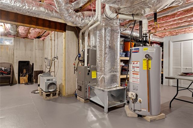 315 Old River Road 3, Lincoln, RI 02838