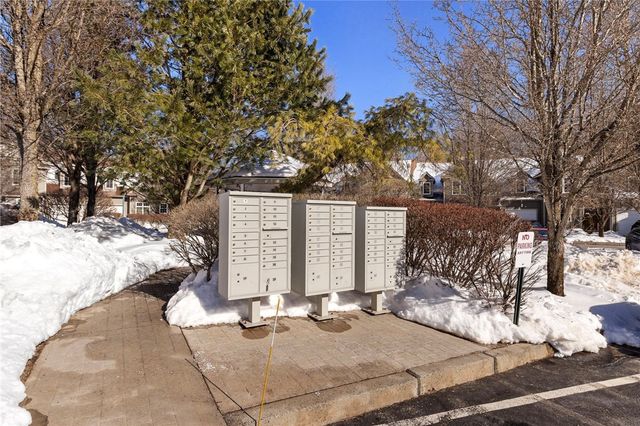 315 Old River Road 3, Lincoln, RI 02838