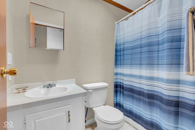 81 Crawford Street, Clayton, IN 46118