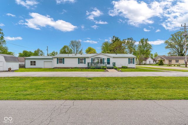 81 Crawford Street, Clayton, IN 46118
