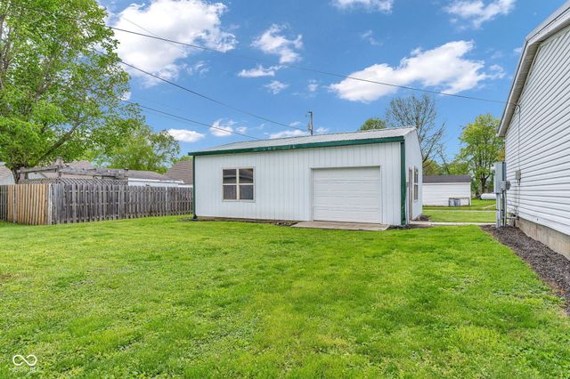 81 Crawford Street, Clayton, IN 46118