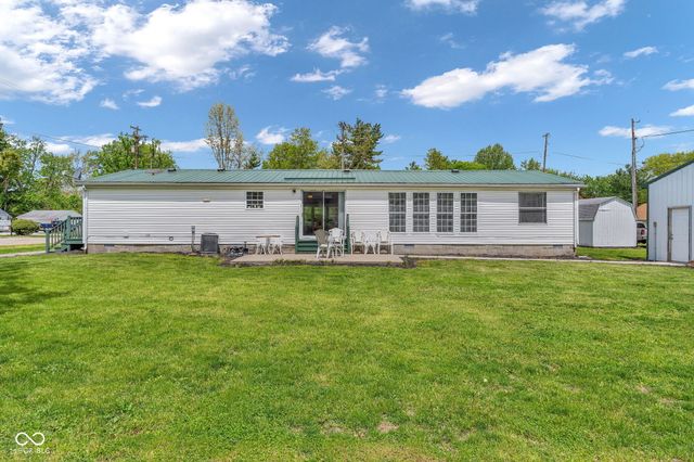 81 Crawford Street, Clayton, IN 46118