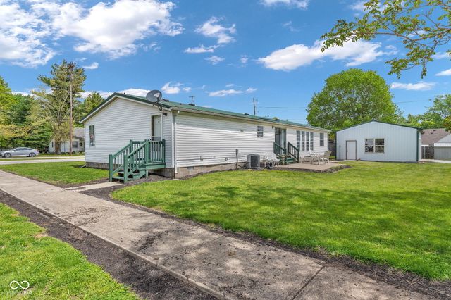 81 Crawford Street, Clayton, IN 46118