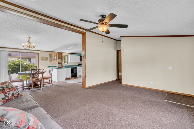 81 Crawford Street, Clayton, IN 46118