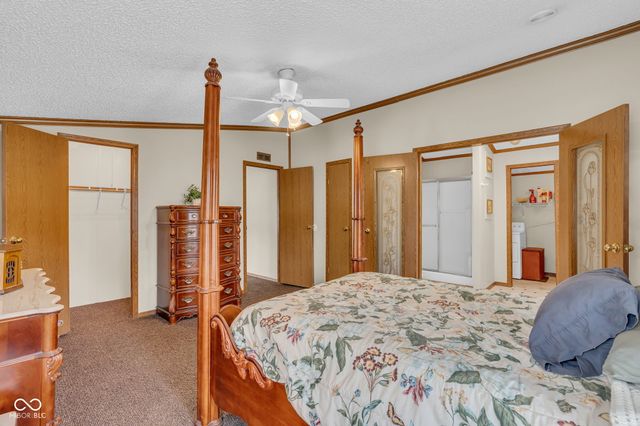 81 Crawford Street, Clayton, IN 46118