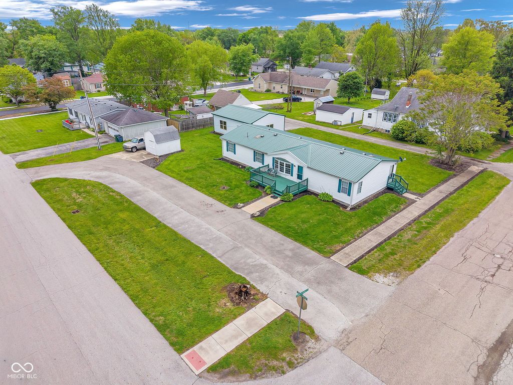 81 Crawford Street, Clayton, IN 46118