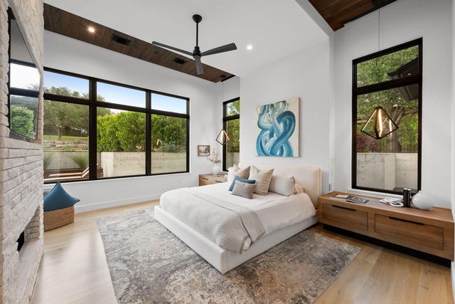 10208 Milky WAY, Austin, TX 78730