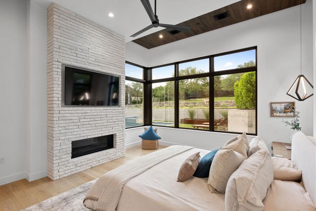 10208 Milky WAY, Austin, TX 78730