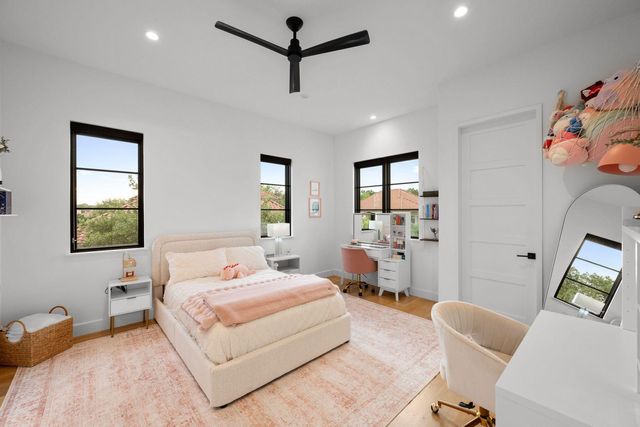 10208 Milky WAY, Austin, TX 78730