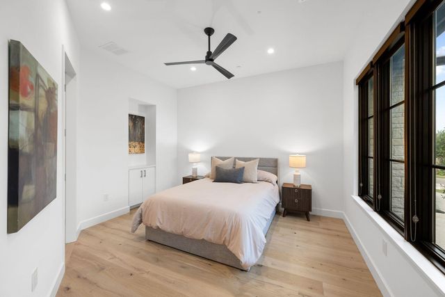 10208 Milky WAY, Austin, TX 78730