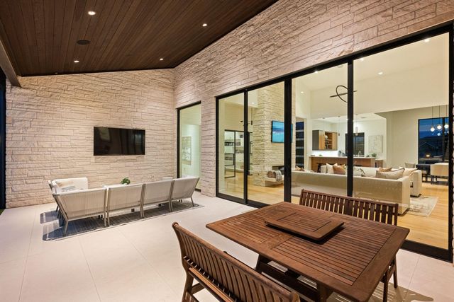 10208 Milky WAY, Austin, TX 78730