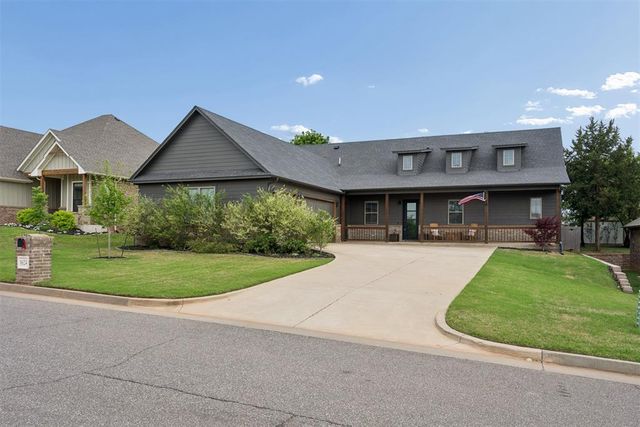 8624 Snow Court, Edmond, OK 73007