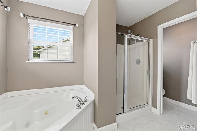 104 Angel Oak Court, Edwardsville, IL 62025