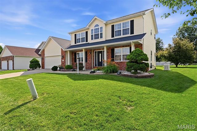 104 Angel Oak Court, Edwardsville, IL 62025