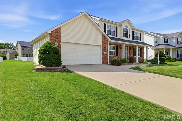 104 Angel Oak Court, Edwardsville, IL 62025